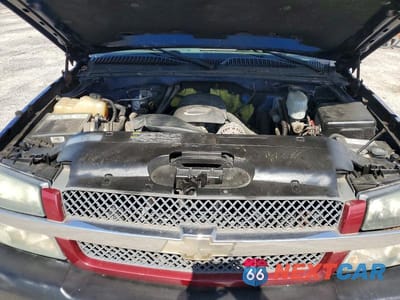 Zdjęcie 11 z 12 samochodu: 2004 CHEVROLET SILVERADO K2500 HEAVY DUTY VIN:1GCHK24U04E130214 - miniatura