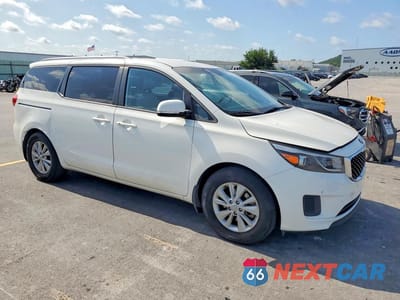 Czwarte zdjęcie samochodu z boku: 2016 KIA SEDONA LX VIN:KNDMB5C15G6217239 - miniatura