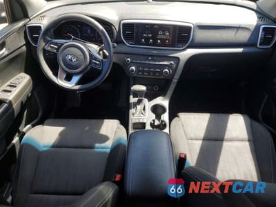 Zdjęcie 8 z 13 samochodu: 2020 KIA SPORTAGE LX VIN:KNDPM3AC6L7663016 - miniatura