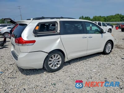 Trzecie zdjęcie samochodu z tyłu: 2011 TOYOTA SIENNA LIMITED 7-PASSENGER VIN:5TDDK3DC6BS016916 - miniatura