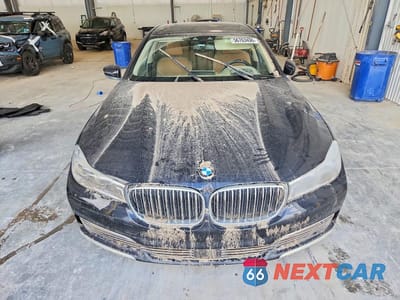 Piąte zdjęcie samochodu w środku: 2016 BMW 750 XI VIN:WBA7F2C51GG419523 - miniatura