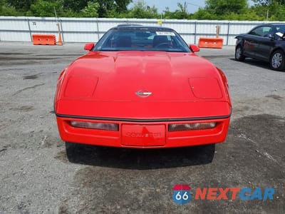 Piąte zdjęcie samochodu w środku: 1989 CHEVROLET CORVETTE VIN:1G1YY2185K5117874 - miniatura