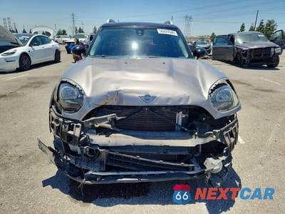 Piąte zdjęcie samochodu w środku: 2019 MINI COOPER COUNTRYMAN VIN:WMZYS7C59K3J04758 - miniatura