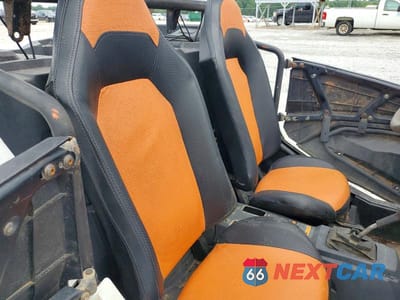 Zdjęcie 6 z 10 samochodu: 2015 POLARIS RZR UTILITY VEHICLE VIN:3NSVDE993FF374040 - miniatura