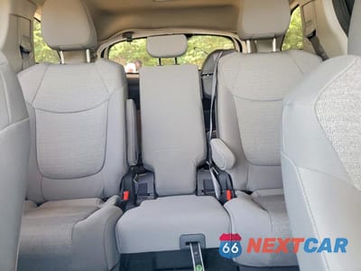 Zdjęcie 10 z 14 samochodu: 2024 TOYOTA SIENNA LE VIN:5TDKRKEC4RS188691 - miniatura