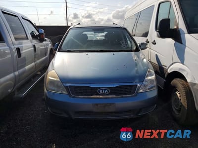 Piąte zdjęcie samochodu w środku: 2012 KIA SEDONA LX VIN:KNDMG4C79C6471191 - miniatura