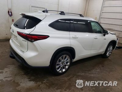 Trzecie zdjęcie samochodu z tyłu: 2021 TOYOTA HIGHLANDER HYBRID LIMITED VIN:5TDDBRCH5MS531344 - miniatura
