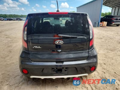 Zdjęcie 6 z 13 samochodu: 2017 KIA SOUL + VIN:KNDJP3A5XH7450009 - miniatura