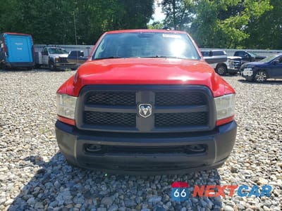 Piąte zdjęcie samochodu w środku: 2016 RAM 3500 ST VIN:3C63R2GTXGG228938 - miniatura