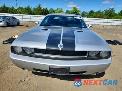Piąte zdjęcie samochodu w środku: 2009 DODGE CHALLENGER SE VIN:2B3LJ44VX9H589561 - miniatura