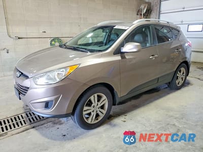 2011 HYUNDAI TUCSON GLS KM8JUCAC8BU136449 - główne zdjęcie licytacji z USA - miniatura