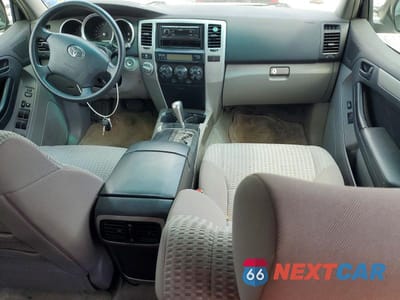 Zdjęcie 8 z 13 samochodu: 2006 TOYOTA 4RUNNER SR5 VIN:JTEBU14R860097013 - miniatura