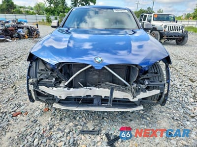 Piąte zdjęcie samochodu w środku: 2019 BMW X4 M40I VIN:5UXUJ5C57KLJ63859 - miniatura