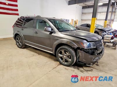Czwarte zdjęcie samochodu z boku: 2015 DODGE JOURNEY CROSSROAD VIN:3C4PDCGBXFT727623 - miniatura
