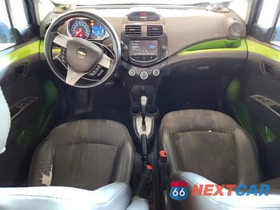 Zdjęcie 8 z 12 samochodu: 2014 CHEVROLET SPARK 1LT VIN:KL8CD6S91EC478703 - miniatura