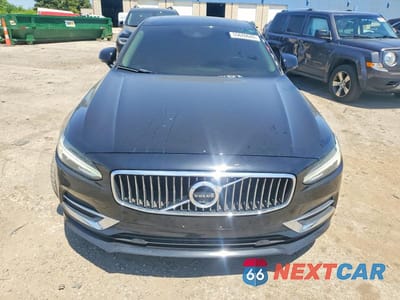 Piąte zdjęcie samochodu w środku: 2018 VOLVO S90 T6 INSCRIPTION VIN:LVY992MLXJP031903 - miniatura