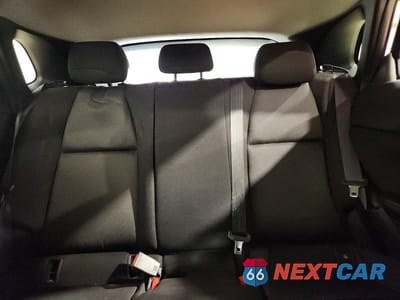 Zdjęcie 10 z 13 samochodu: 2025 MAZDA CX-30 VIN:3MVDMBAM2SM757256 - miniatura