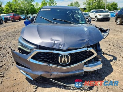 Piąte zdjęcie samochodu w środku: 2019 ACURA RDX ADVANCE VIN:5J8TC2H73KL012566 - miniatura