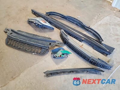 Zdjęcie 12 z 13 samochodu: 2018 BMW 340 XI VIN:WBA8B7G54JNU95098 - miniatura