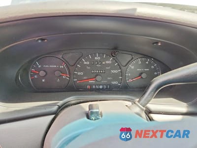 Zdjęcie 9 z 12 samochodu: 2000 FORD TAURUS SE VIN:1FAFP53U5YG259500 - miniatura