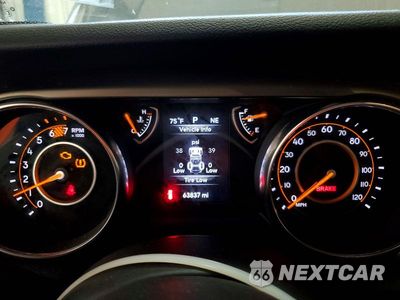 Zdjęcie 9 z 13 samochodu: 2018 JEEP WRANGLER UNLIMITED SPORT VIN:1C4HJXDN5JW332514 - miniatura