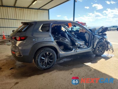 Trzecie zdjęcie samochodu z tyłu: 2025 MAZDA CX-50 PREFERRED VIN:7MMVABBM5SN340264 - miniatura