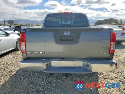 Zdjęcie 6 z 12 samochodu: 2017 NISSAN FRONTIER SV VIN:1N6AD0ER1HN747389 - miniatura