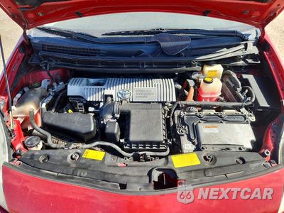 Zdjęcie 11 z 12 samochodu: 2012 TOYOTA PRIUS FOUR VIN:JTDKN3DU4C1535713 - miniatura