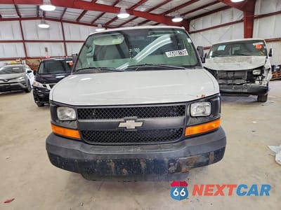 Piąte zdjęcie samochodu w środku: 2009 CHEVROLET EXPRESS G3500 VIN:1GCHG35KX91118848 - miniatura