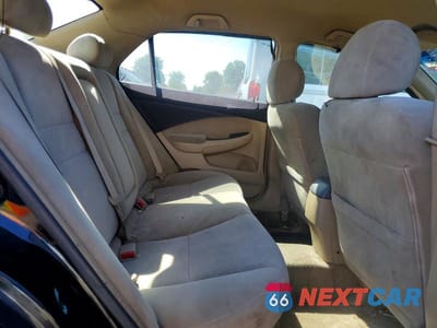 Zdjęcie 10 z 12 samochodu: 2003 HONDA ACCORD LX VIN:1HGCM56353A038310 - miniatura