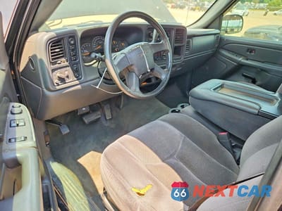 Zdjęcie 8 z 12 samochodu: 2005 GMC NEW SIERRA K1500 VIN:1GTEK14T65Z101623 - miniatura