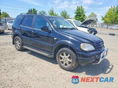 Czwarte zdjęcie samochodu z boku: 2000 MERCEDES-BENZ ML 430 VIN:4JGAB72E2YA159622 - miniatura