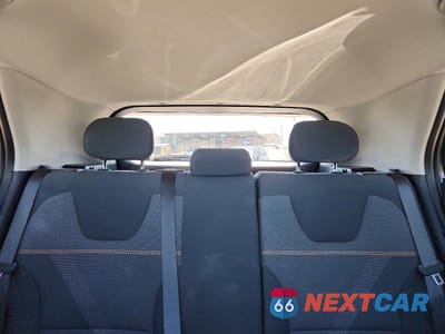 Zdjęcie 10 z 14 samochodu: 2026 KIA NIRO LX VIN:KNDCP3LE9T5329840 - miniatura