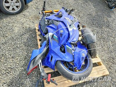 Zdjęcie 6 z 8 samochodu: 2025 YAMAHA YZFR7 VIN:JYARM38E5SA019214 - miniatura
