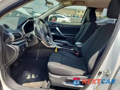 Zdjęcie 7 z 13 samochodu: 2020 MITSUBISHI ECLIPSE CROSS ES VIN:JA4AS3AA4LZ013626 - miniatura