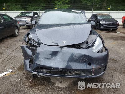 Zdjęcie 9 z 24 samochodu: 2024 TESLA MODEL Y VIN:7SAYGDEF1RF027552 - miniatura