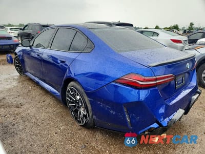 Drugie zdjęcie samochodu z przodu: 2026 BMW M5 VIN:WBS83FK07TCV81941 - miniatura