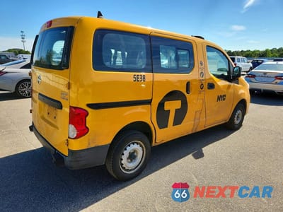Trzecie zdjęcie samochodu z tyłu: 2017 NISSAN NV200 TAXI VIN:3N8CM0JT3HK707743 - miniatura