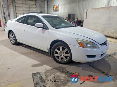 Czwarte zdjęcie samochodu z boku: 2005 HONDA ACCORD EX VIN:1HGCM826X5A000396 - miniatura