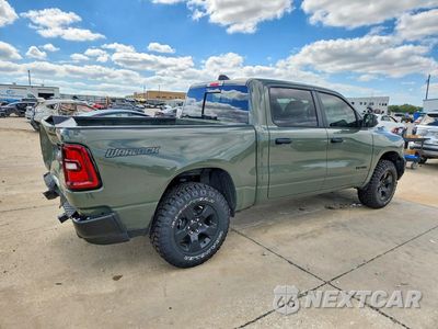 Trzecie zdjęcie samochodu z tyłu: 2026 RAM 1500 TRADESMAN VIN:1C6SRFGP1TN293393 - miniatura
