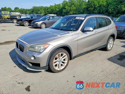2015 BMW X1 XDRIVE28I WBAVL1C52FVY29204 - główne zdjęcie licytacji z USA - miniatura