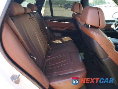 Zdjęcie 10 z 12 samochodu: 2014 BMW X5 XDRIVE50I VIN:5UXKR6C54E0C02454 - miniatura