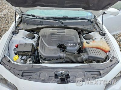 Zdjęcie 11 z 13 samochodu: 2020 CHRYSLER 300 300S VIN:2C3CCABGXLH145717 - miniatura