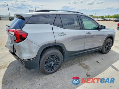 Trzecie zdjęcie samochodu z tyłu: 2024 GMC TERRAIN AT4 VIN:3GKALYEG9RL254939 - miniatura