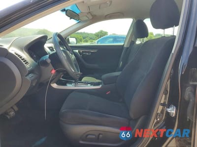 Zdjęcie 7 z 12 samochodu: 2013 NISSAN ALTIMA 2.5 VIN:1N4AL3AP3DC137159 - miniatura