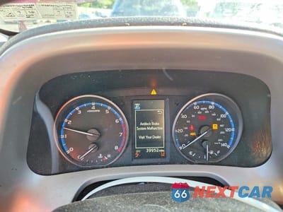 Zdjęcie 9 z 13 samochodu: 2018 TOYOTA RAV4 LE VIN:2T3BFREV6JW742237 - miniatura