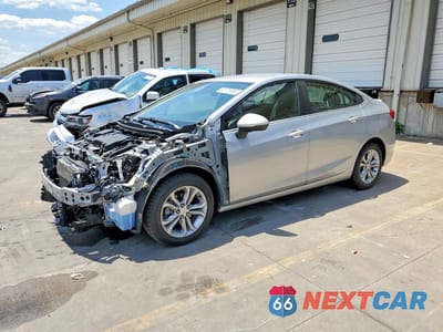 2019 CHEVROLET CRUZE LT 1G1BE5SM3K7100877 - główne zdjęcie licytacji z USA - miniatura