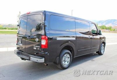 Trzecie zdjęcie samochodu z tyłu: 2016 NISSAN NV 3500 HD SV VIN:5BZBF0AA7GN852888 - miniatura