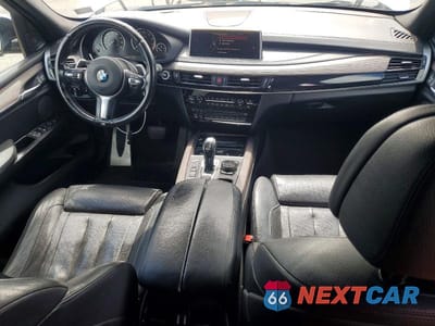 Zdjęcie 8 z 13 samochodu: 2015 BMW X5 XDRIVE50I VIN:5UXKR6C58F0J76214 - miniatura