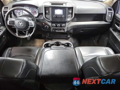 Zdjęcie 8 z 12 samochodu: 2019 RAM 2500 TRADESMAN VIN:3C6UR4HJ9KG573755 - miniatura
